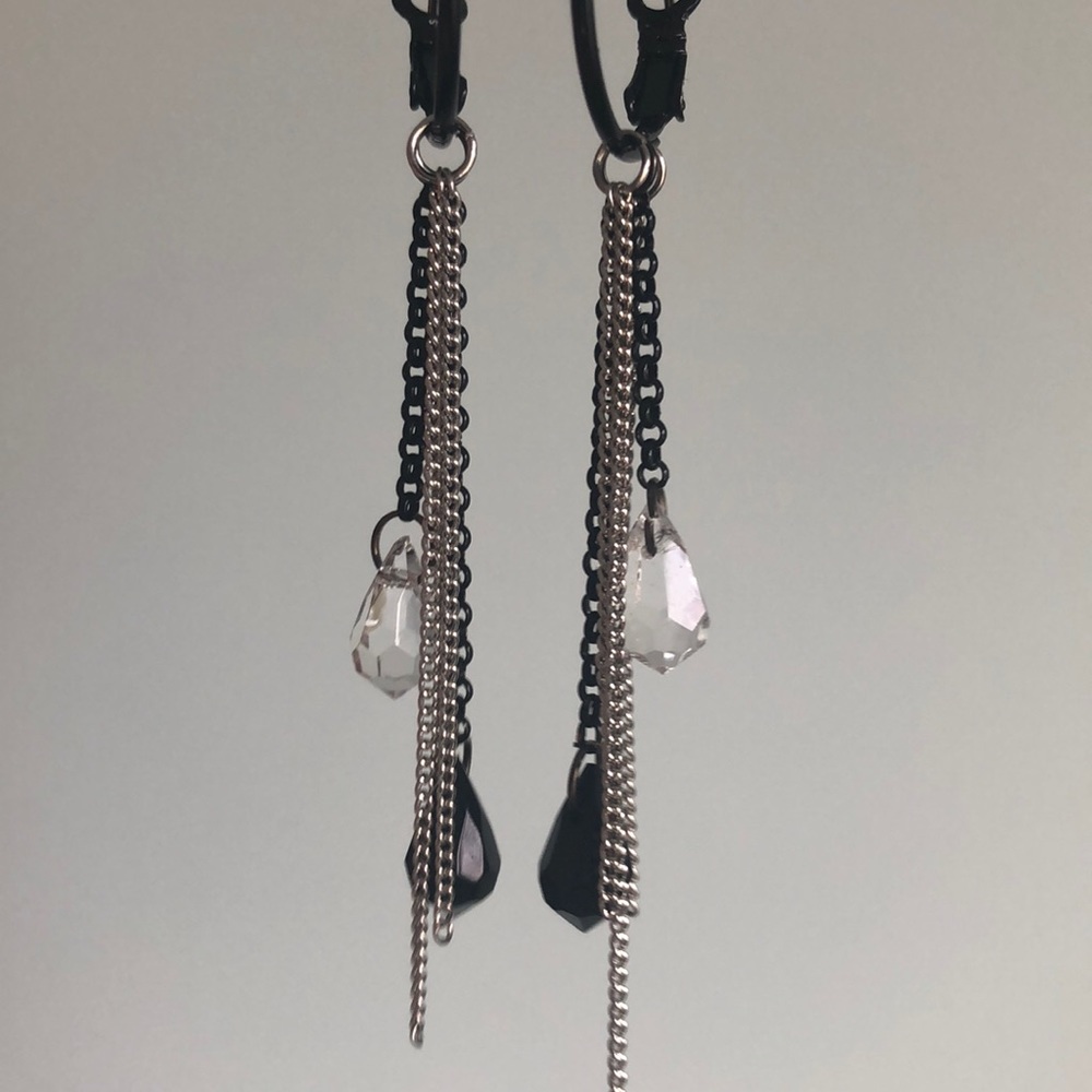 [Free] chain & Crystal drop earrings w/ purchase of $75 - Picture 2 of 3